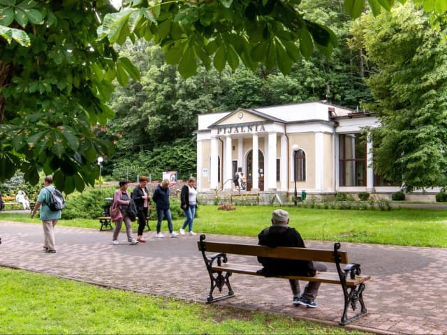 Ile kosztuje pobyt w sanatorium na nfz? Sprawdź ukryte opłaty Ile kosztuje pobyt w sanatorium na nfz? Sprawdź ukryte opłaty