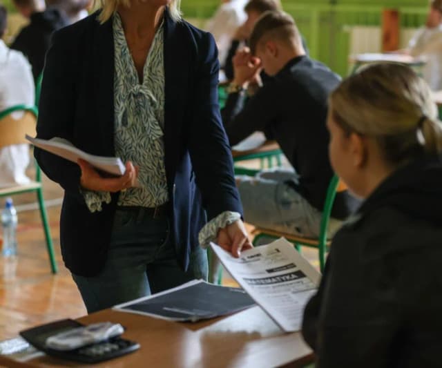 Co trzeba zdawać na fizjoterapie? Kluczowe wymagania maturalne Co trzeba zdawać na fizjoterapie? Kluczowe wymagania maturalne